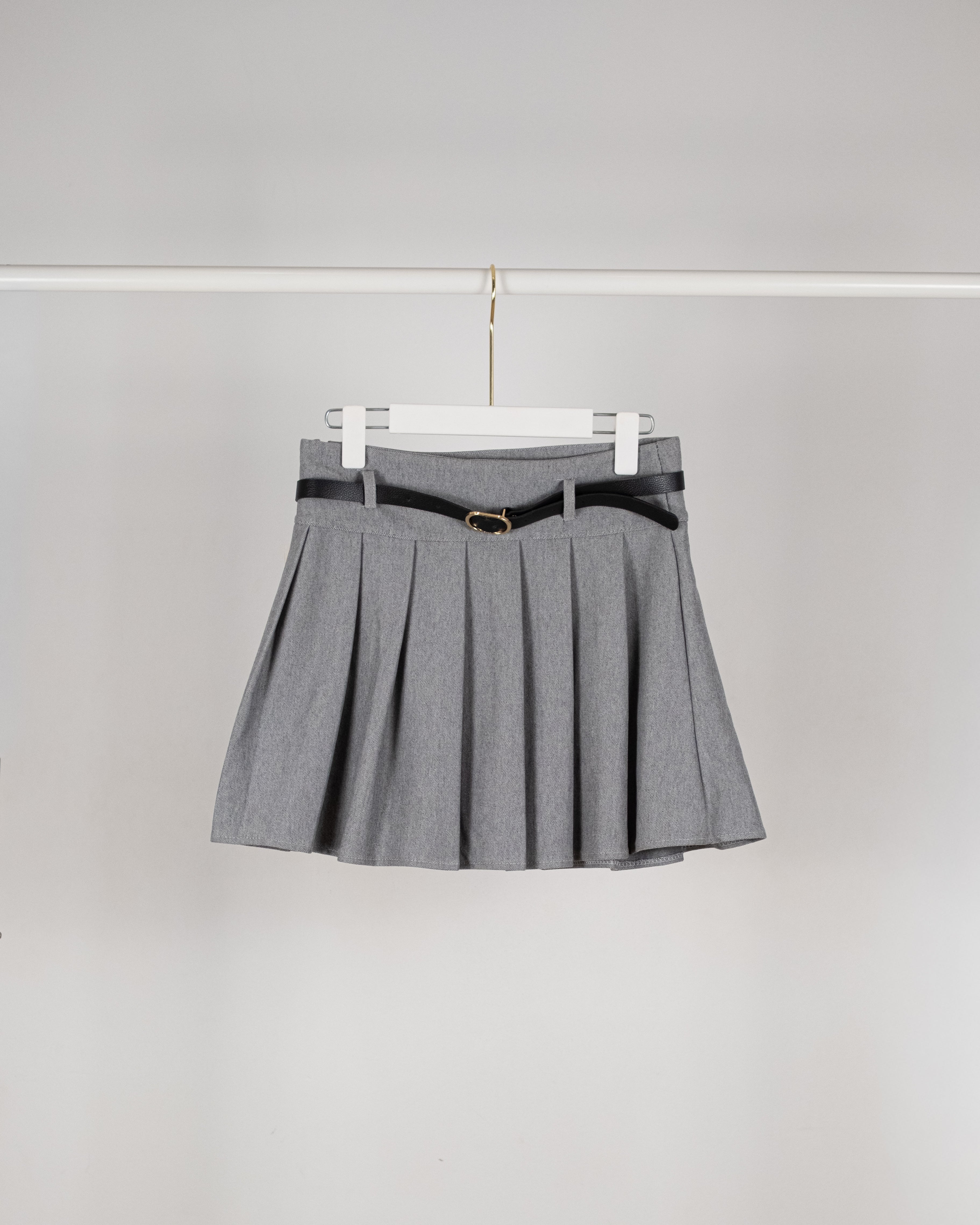 Saia Pregas com cinto