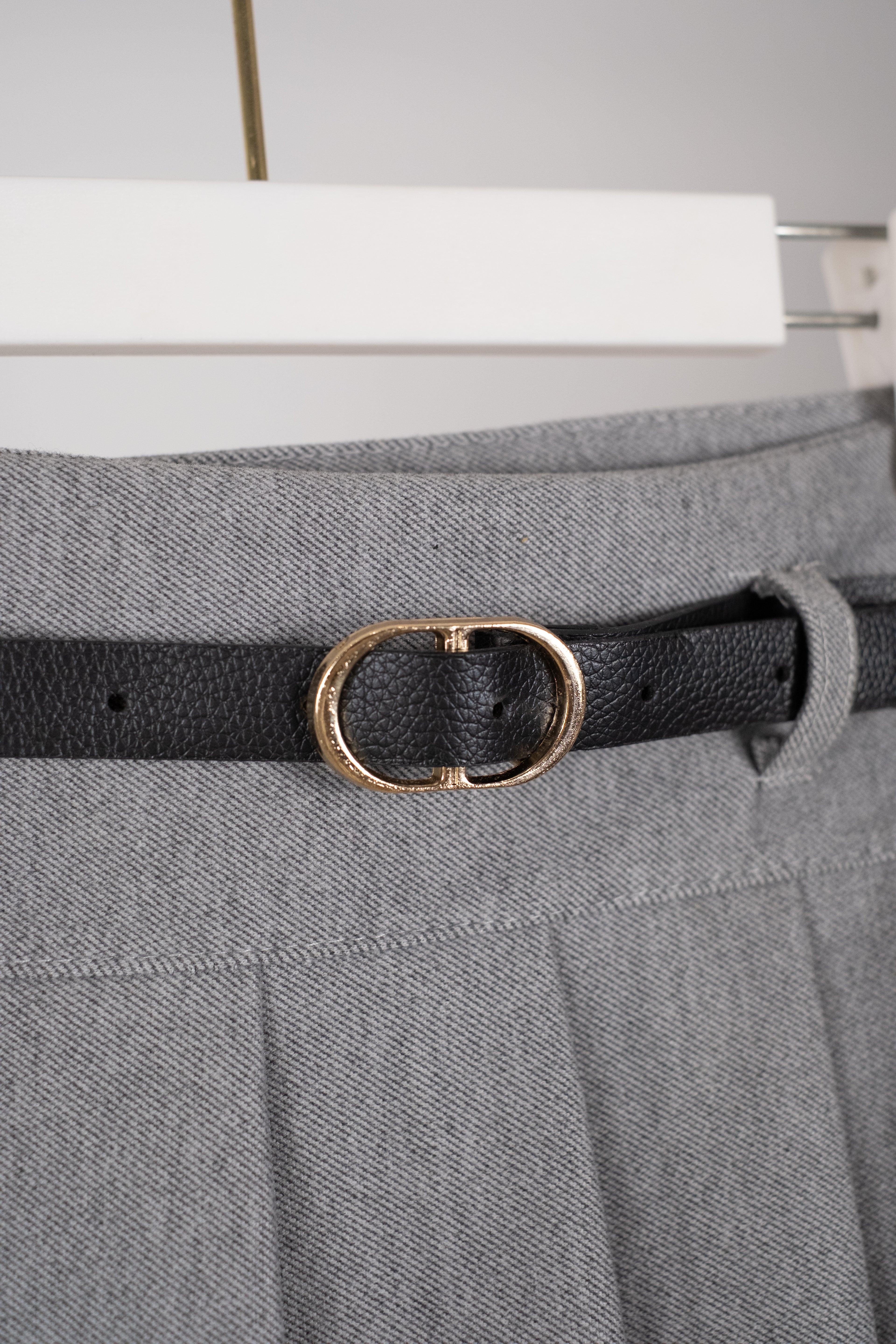 Saia Pregas com cinto